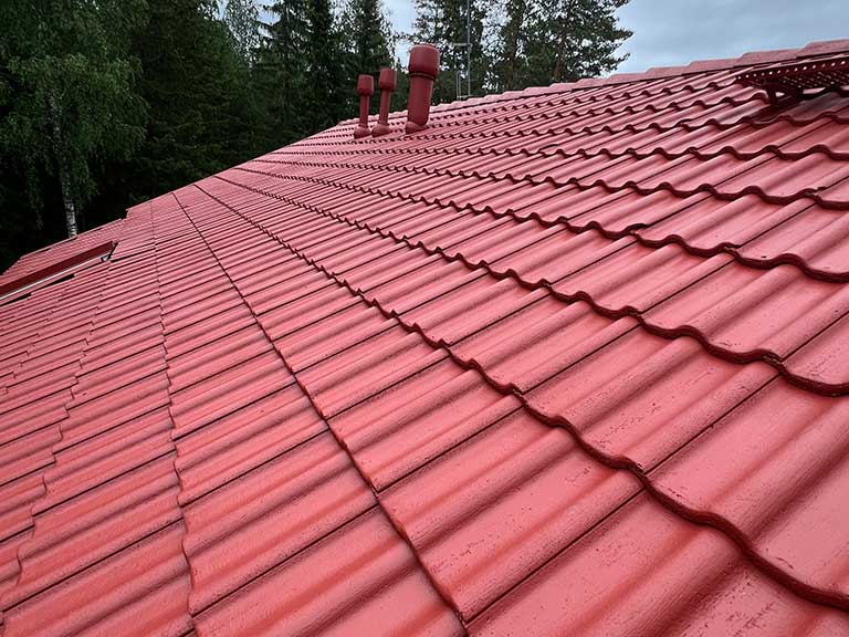 tiilikaton pinnoitus Vantaa